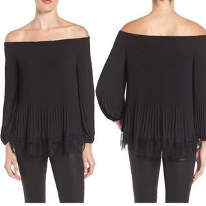 Chelsea 28 black pleated off the shoulder top XS